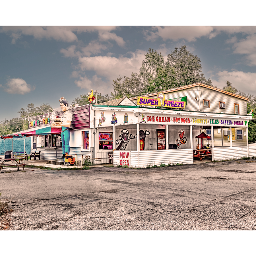 Super Freeze Ice Cream Diner